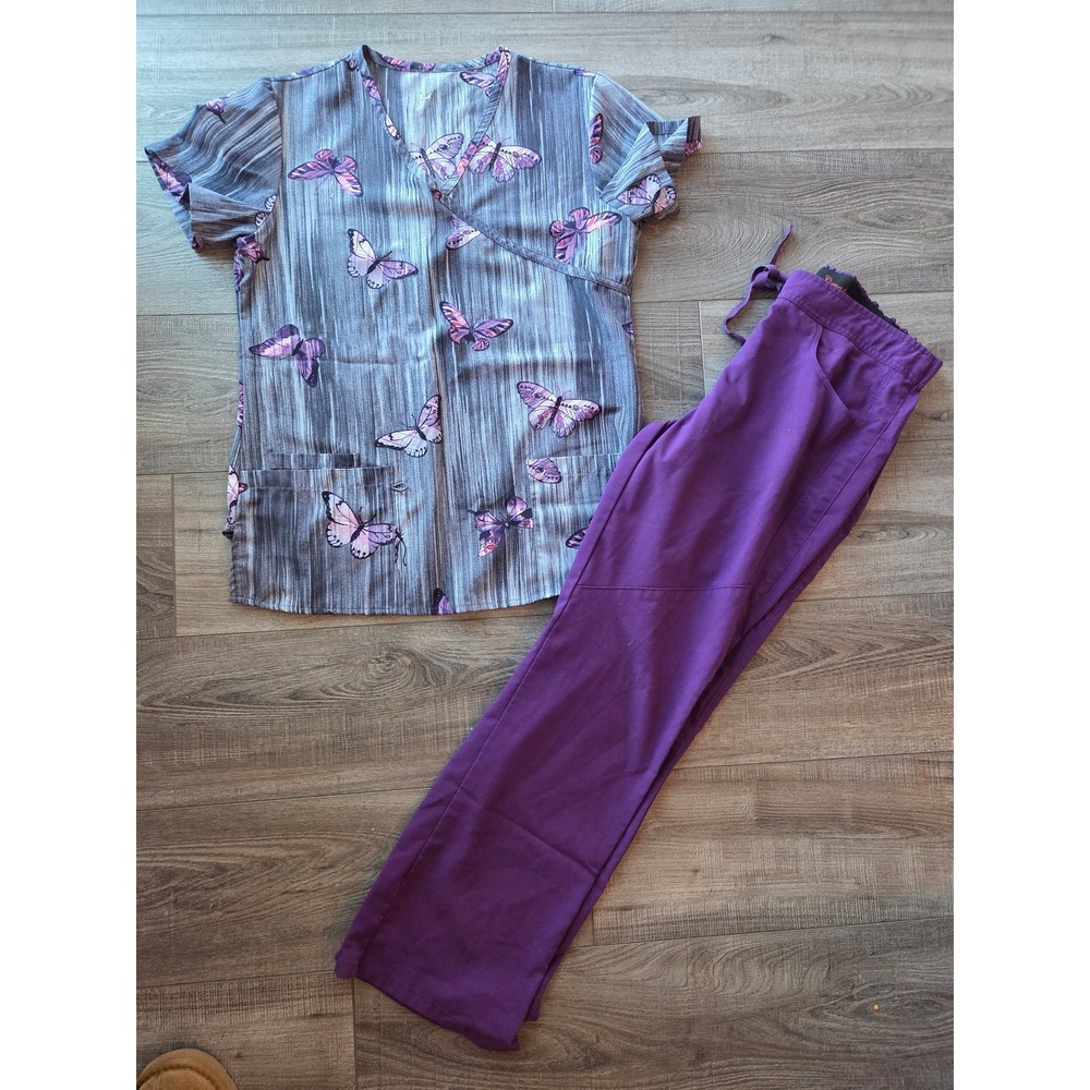 Womens nursing scrub set size small